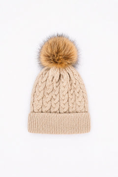 gebreide muts met pompon in beige