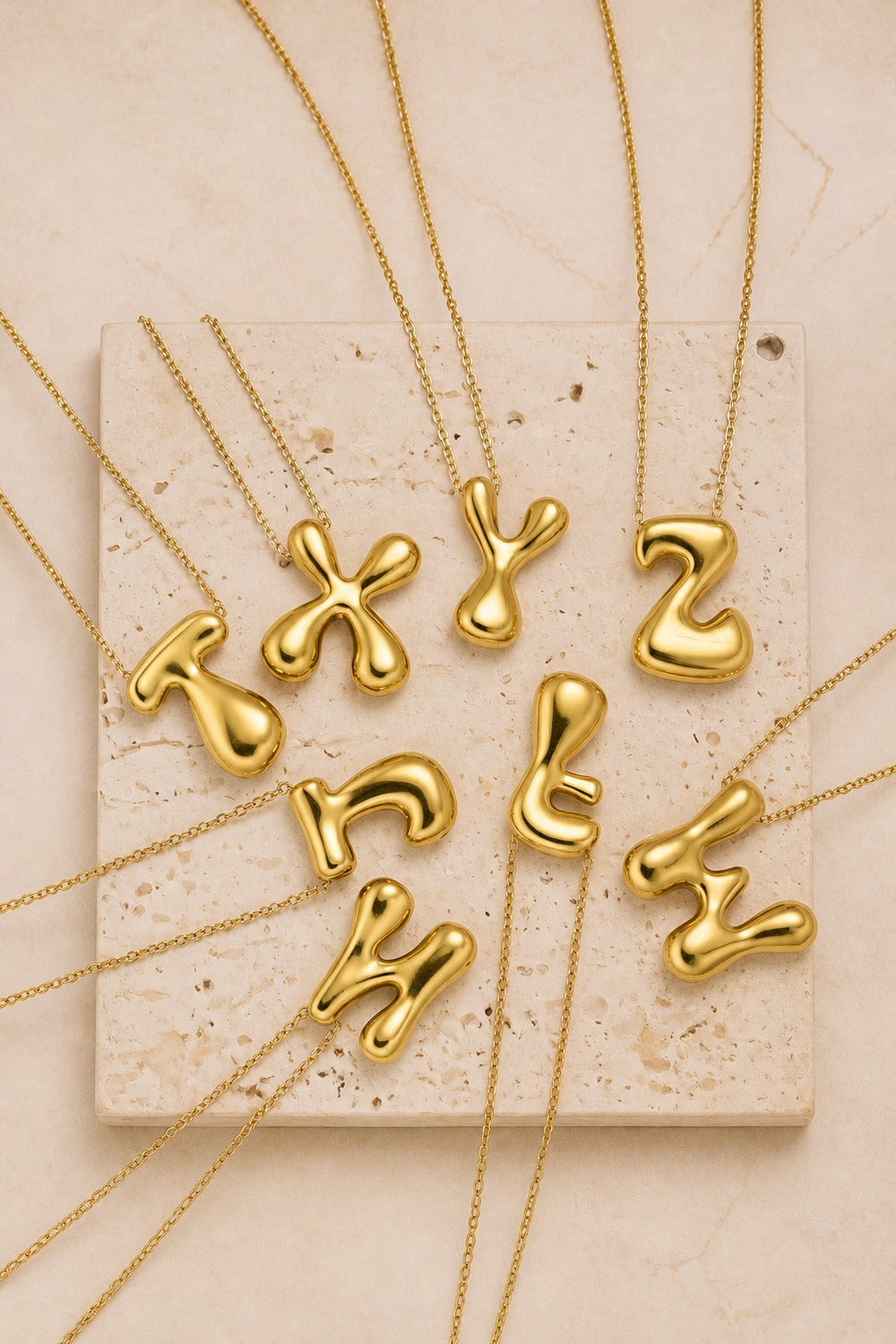 letterkettingen met bolle gouden letters
