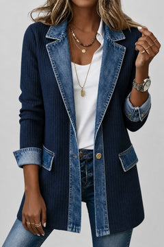 Elegante denimjas voor dames met geribbelde brei-inzetstukken in Marineblauw – vooraanzicht