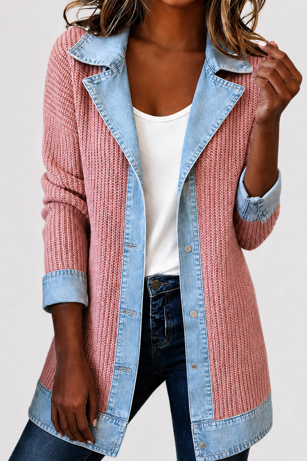 Elegante denimjas voor dames met geribbelde brei-inzetstukken in Roze – vooraanzicht