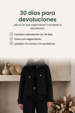 [es] Chaqueta corta con botones de perla y cuello ancho – 30 días para devoluciones