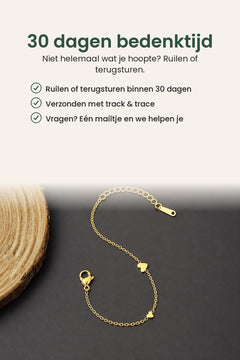 [nl] Armband met drie gouden hartjes – 30 dagen bedenktijd